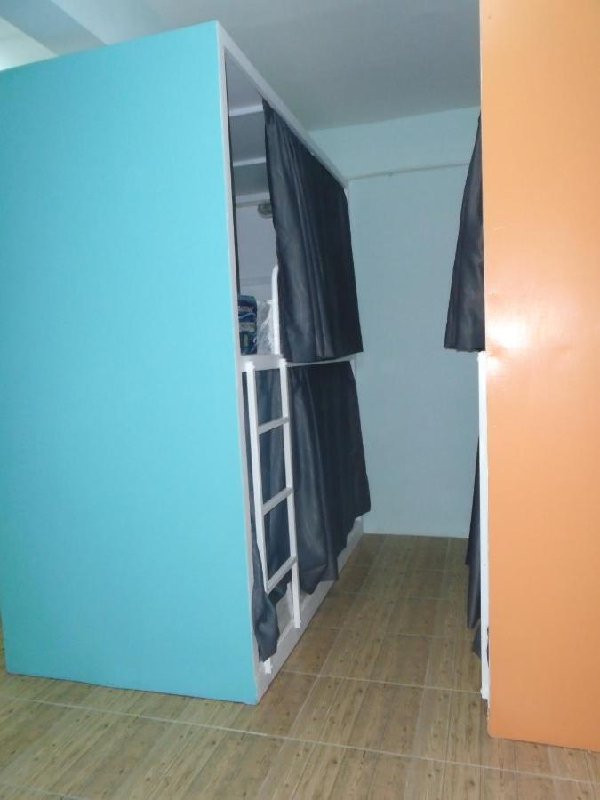Panda Hostel Phuket (Adults Only) Patong Buitenkant foto